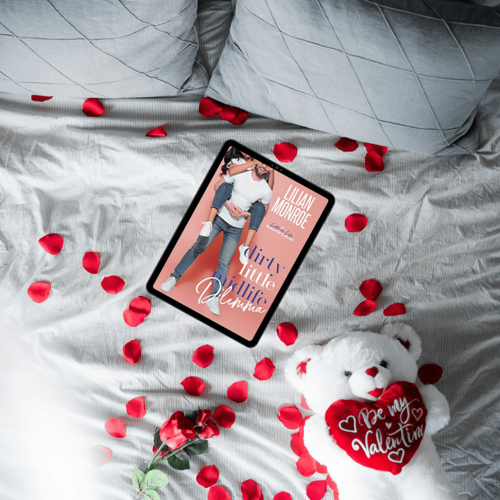 Dirty Little Midlife Dilemma: (Heart’s Cove Hotties Book 7) by Lilian&nbsp;Monroe